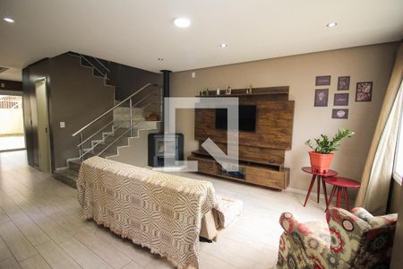 Sala de casa para alugar com 3 quartos, 136m² em Hípica, Porto Alegre