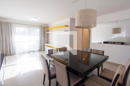 Sala de apartamento para alugar com 2 quartos, 97m² em Saraiva, Uberlândia