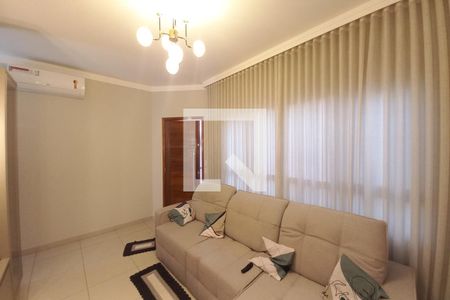 Sala de casa à venda com 2 quartos, 183m² em Jardim do Trevo, Campinas