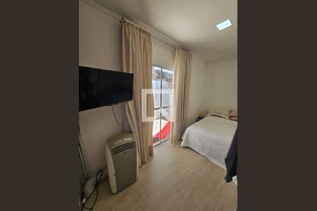 Quarto de casa à venda com 2 quartos, 125m² em Santa Maria, Osasco