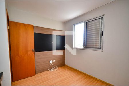 Quarto de apartamento para alugar com 3 quartos, 100m² em Palmares, Belo Horizonte