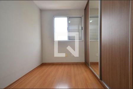 Quarto 2 de apartamento para alugar com 3 quartos, 100m² em Palmares, Belo Horizonte