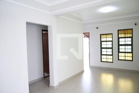 Sala de casa para alugar com 4 quartos, 320m² em Saraiva, Uberlândia