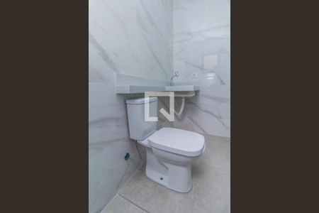 Casa à venda com 150m², 3 quartos e 2 vagas Casa à venda com 150m², 3 quartos e 2 vagasBanheiro da Suíte 3