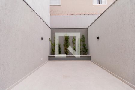 Casa à venda com 150m², 3 quartos e 2 vagas Casa à venda com 150m², 3 quartos e 2 vagasQuintal e Área de Serviço