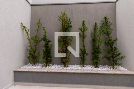 Casa à venda com 150m², 3 quartos e 2 vagas Casa à venda com 150m², 3 quartos e 2 vagasQuintal e Área de Serviço