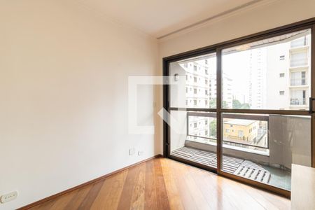 Sala de apartamento à venda com 3 quartos, 103m² em Indianópolis, São Paulo