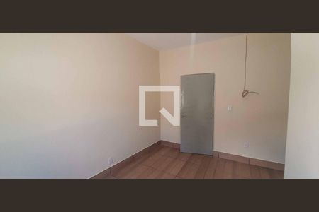 Casa à venda com 250m², 3 quartos e 4 vagas