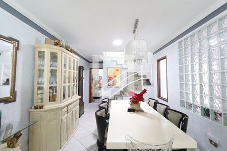 Sala de casa para alugar com 5 quartos, 275m² em Vila Isolina Mazzei, São Paulo