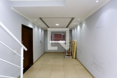 Sala de casa para alugar com 3 quartos, 189m² em Parque Pinheiros, Taboão da Serra