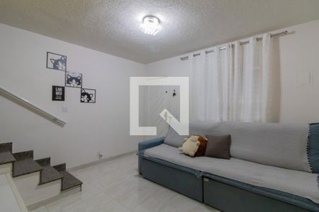 Sala de casa para alugar com 2 quartos, 80m² em Vila Rosalia, Guarulhos