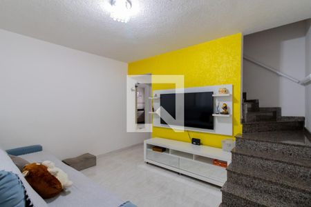 Sala de casa para alugar com 2 quartos, 80m² em Vila Rosalia, Guarulhos