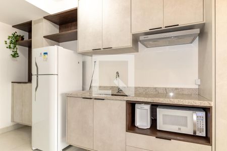 Cozinha de kitnet/studio para alugar com 1 quarto, 29m² em Indianópolis, São Paulo