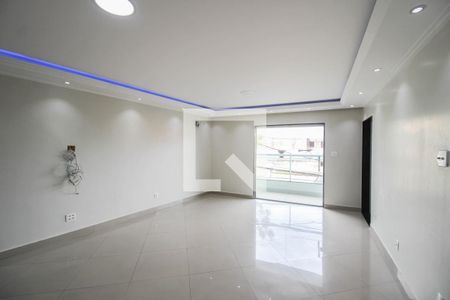 Sala de casa para alugar com 3 quartos, 170m² em Kubstchek, Nilópolis