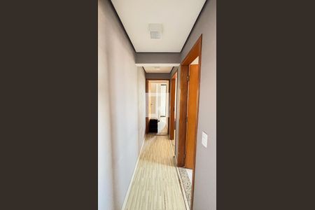 Corredor de apartamento à venda com 2 quartos, 108m² em Vila Pires, Santo André