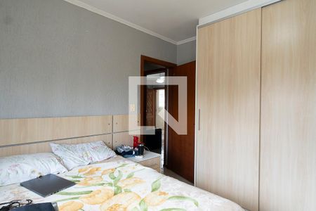 Quarto 1 de apartamento à venda com 2 quartos, 63m² em Teresópolis, Porto Alegre