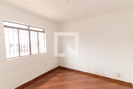 Quarto 1   de casa para alugar com 2 quartos, 120m² em Vila Nivi, São Paulo