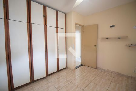 Quarto 1 de apartamento para alugar com 2 quartos, 80m² em Barro Vermelho, São Gonçalo