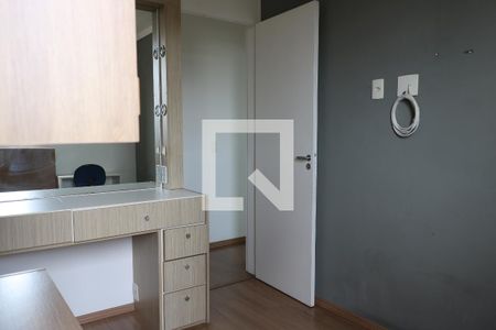 Quarto 1 de apartamento para alugar com 2 quartos, 42m² em Vila Pirajussara, São Paulo