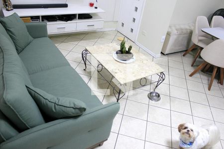 Sala de apartamento para alugar com 2 quartos, 70m² em Vila Rosalia, Guarulhos