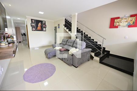 Sala de casa para alugar com 4 quartos, 255m² em Setor Jao, Goiânia