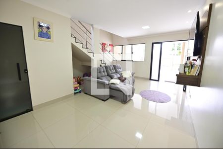 Sala de casa para alugar com 4 quartos, 255m² em Setor Jao, Goiânia