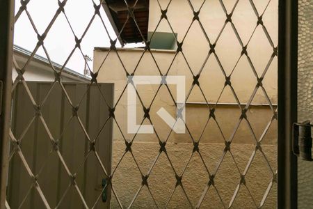 Vista Sala de casa de condomínio à venda com 2 quartos, 90m² em Serrano, Belo Horizonte