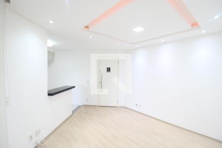 Sala / Cozinha / Área de Serviço de apartamento para alugar com 2 quartos, 47m² em Vila Bela Vista (zona Norte), São Paulo