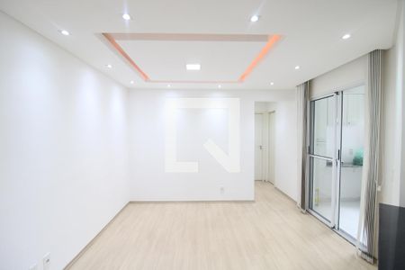 Sala / Cozinha / Área de Serviço de apartamento para alugar com 2 quartos, 47m² em Vila Bela Vista (zona Norte), São Paulo