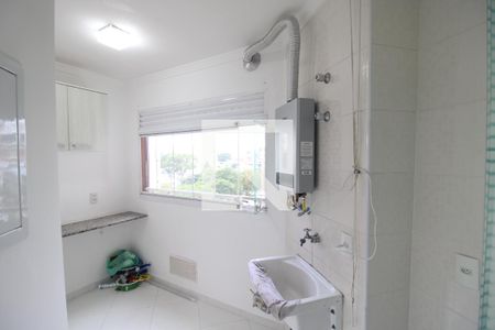 Sala / Cozinha / Área de Serviço de apartamento para alugar com 2 quartos, 47m² em Vila Bela Vista (zona Norte), São Paulo