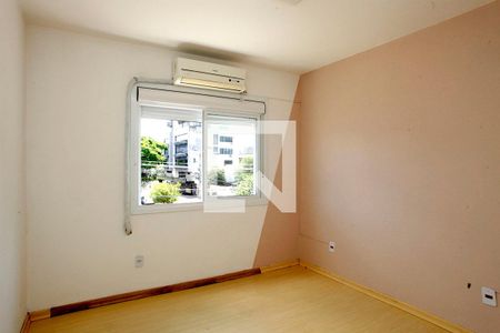 Quarto 2 de apartamento à venda com 2 quartos, 63m² em Santana, Porto Alegre