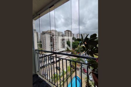 Varanda de apartamento para alugar com 2 quartos, 49m² em Jardim Celeste, São Paulo