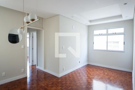 Sala de apartamento para alugar com 3 quartos, 80m² em Padre Eustáquio, Belo Horizonte