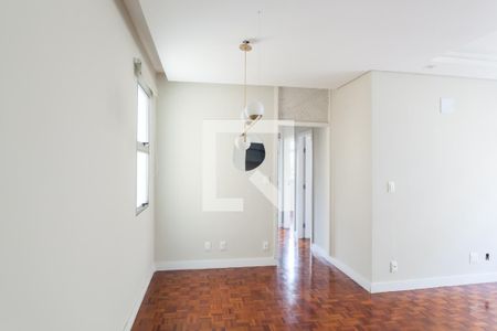 Sala de apartamento para alugar com 3 quartos, 80m² em Padre Eustáquio, Belo Horizonte