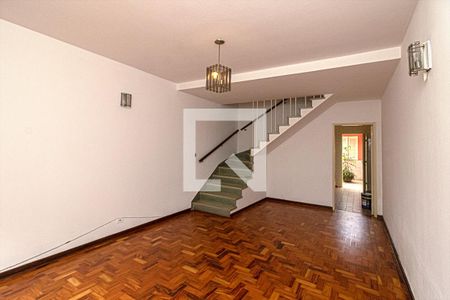 Sala de casa para alugar com 2 quartos, 150m² em Vila Gumercindo, São Paulo