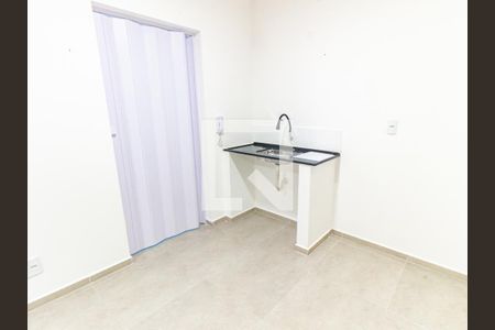 Quarto/Cozinha de apartamento para alugar com 1 quarto, 20m² em Mooca, São Paulo