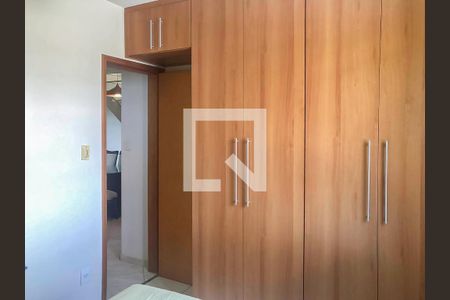 Quarto 1 de apartamento para alugar com 2 quartos, 110m² em Alvorada, Contagem