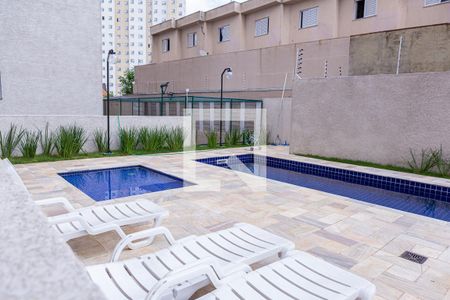 Apartamento para alugar com 38m², 2 quartos e sem vaga Apartamento para alugar com 38m², 2 quartos e sem vagaÁrea comum - Piscina