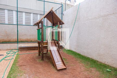 Apartamento para alugar com 38m², 2 quartos e sem vaga Apartamento para alugar com 38m², 2 quartos e sem vagaÁrea comum - Playground