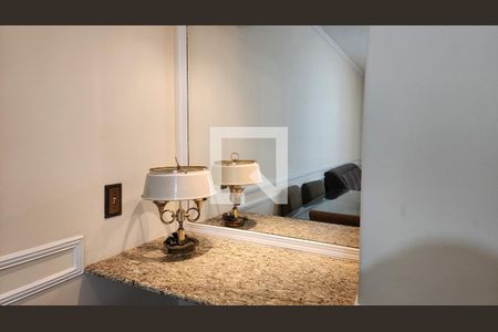 Detalhe Sala de apartamento para alugar com 2 quartos, 114m² em Gonzaga, Santos