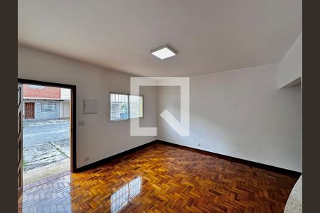 Sala de casa à venda com 3 quartos, 100m² em Vila Elvira, São Paulo