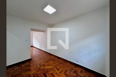 Sala de casa à venda com 3 quartos, 100m² em Vila Elvira, São Paulo