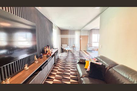 Apartamento à venda com 248m², 3 quartos e 4 vagas Apartamento à venda com 248m², 3 quartos e 4 vagasSala - Sala de Jantar - Sala Tv