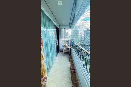 Apartamento à venda com 248m², 3 quartos e 4 vagas Apartamento à venda com 248m², 3 quartos e 4 vagasSala - Sala de Jantar - Sala Tv Varanda