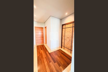 Apartamento à venda com 248m², 3 quartos e 4 vagas Apartamento à venda com 248m², 3 quartos e 4 vagasHall de entrada