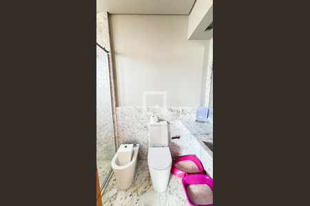 Apartamento à venda com 248m², 3 quartos e 4 vagas Apartamento à venda com 248m², 3 quartos e 4 vagasVista Suite 1