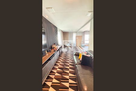 Apartamento à venda com 248m², 3 quartos e 4 vagas Apartamento à venda com 248m², 3 quartos e 4 vagasSala - Sala de Jantar - Sala Tv