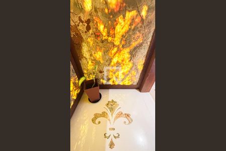 Apartamento à venda com 248m², 3 quartos e 4 vagas Apartamento à venda com 248m², 3 quartos e 4 vagasHall de entrada