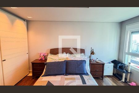 Apartamento à venda com 248m², 3 quartos e 4 vagas Apartamento à venda com 248m², 3 quartos e 4 vagasSuite 1