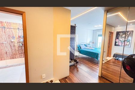 Apartamento à venda com 248m², 3 quartos e 4 vagas Apartamento à venda com 248m², 3 quartos e 4 vagasSuíte 3